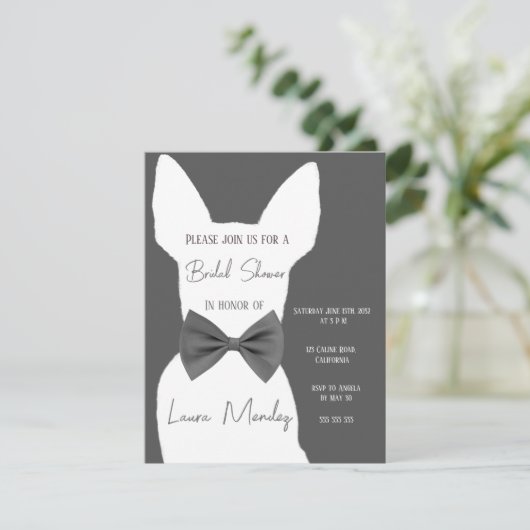 Moderner Chihuahua Hund Bridal Dusche Einladung (Stehend Vorderseite)