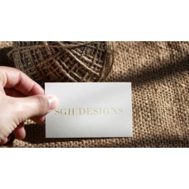 Moderner Designer Minimaler weißer und goldener Te Visitenkarte