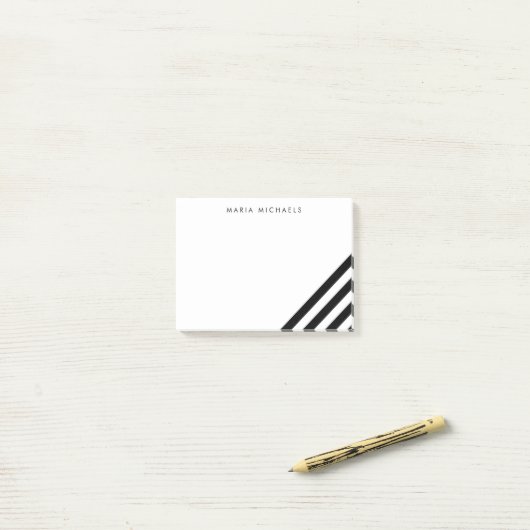 Moderner diagonaler Schwarz-Weiß-Streifen Post-it Klebezettel (Auf Schreibtisch)