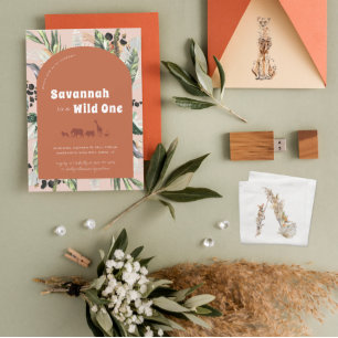 Moderner Dschungelbogen   Terra Cotta Wild One Einladung