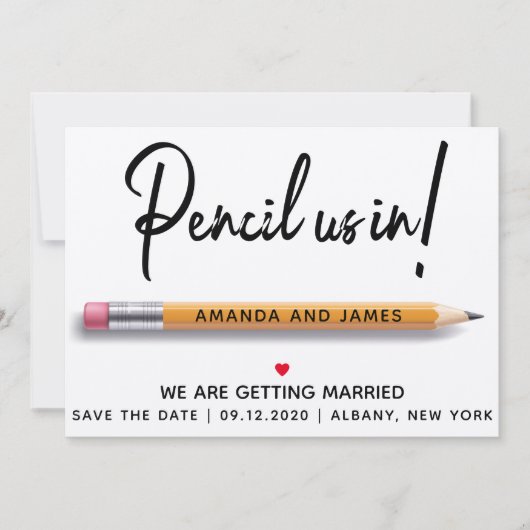 Moderner einfacher Bleistift in Pappe Save The Date (Vorderseite)