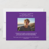 Moderner Einfaches Dunkles Lila Foto Abschluss Einladung (Rückseite)