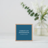 Moderner Elegant Blue Kraft Paper Consultant Quadratische Visitenkarte (Stehend Vorderseite)