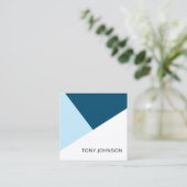 Moderner, eleganter Blue White Geometric Berater Quadratische Visitenkarte (Stehend Vorderseite)