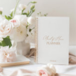 Moderner eleganter Hochzeitsplaner für Trauzeugin Planer<br><div class="desc">Konzipiert, um sich mit der "Chloe" Wedding Invitation Collection abzustimmen. Klicken Sie auf "Details", um Details zu ändern. Um den Text zu verschieben oder die Größe, den Schriftart oder die Farbe zu ändern, klicken Sie auf "Bearbeiten mit dem Entwurfstool". Auf dieser Seite finden Sie den Sammellink, um alle passenden Elemente...</div>