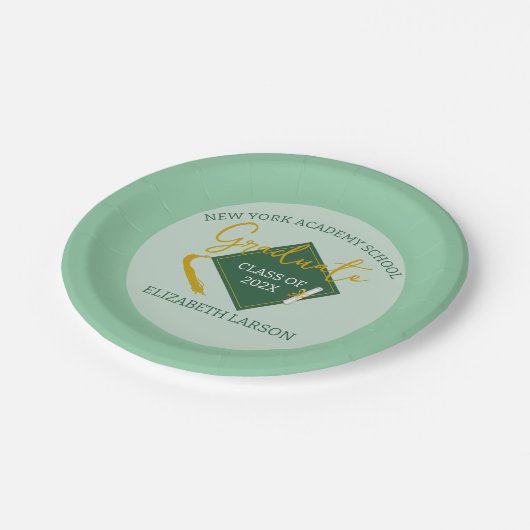 Moderner Eleganter Senior Green Themed Abschluss Pappteller (Schrägansicht)