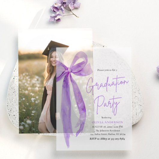 Moderner Eleganter Trendy Lila Bow Abschluss Pergament Einladungen