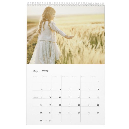 Moderner Familienfoto-Collage-Kalender Kalender (Mai 2027)