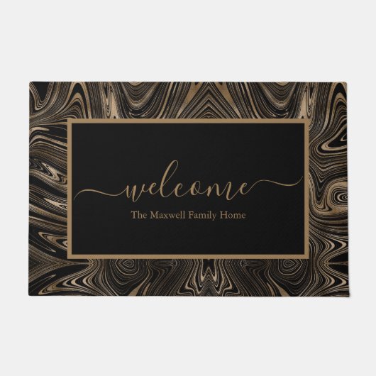 Moderner Familienname in Schwarz und Gold willkom Fußmatte (Vorderseite)