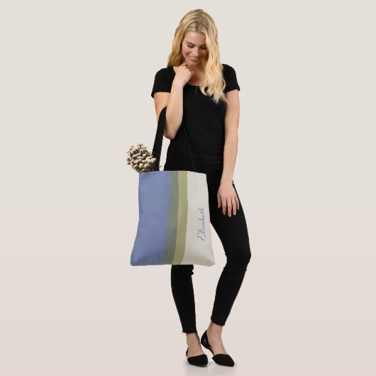 Moderner Farbblock mit blaugrünem Creme-Individuel Tasche (Am Model)