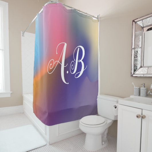 Moderner farbenfroher Duschvorhang mit Initialen (Beispiel)