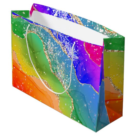 Moderner, farbenfroher Regenbogen-Glitzer Geburtst Große Geschenktüte (Rückseite Schrägansicht)
