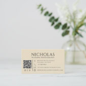 Moderner Faux-Linen-Hochzeitsfotograf QR-Code Visitenkarte (Stehend Vorderseite)