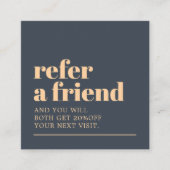 Moderner, feiner blauer Pastell Schönheitssalon Empfehlungskarte (Vorderseite)