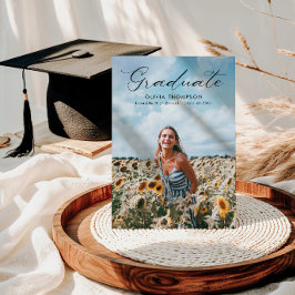 Moderner Feminine Script Foto Abschluss Einladung