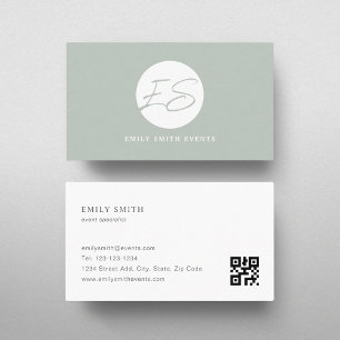 Moderner, femininer Monogramm-QR-Code in Sage Visitenkarte