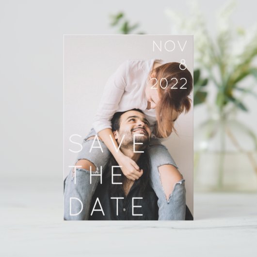 Moderner, fett formatierter Text mit doppeltem Fot Einladung (Stehend Vorderseite)