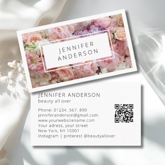 Moderner floraler QR-Code Visitenkarte