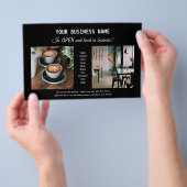 Moderner Flyer für die Wiedereröffnung von Werbeak (Handgriff)