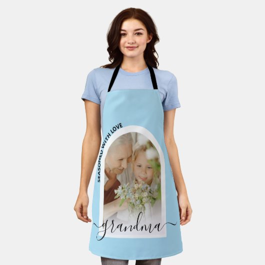 Moderner Foto Arch mit Liebe Schürze (Getragen)