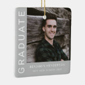 Moderner Foto Boy 2023 Abschluss Keramikornament (Rechts)