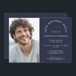Moderner Foto Mann 30. Geburtstag Party Marine Einladung<br><div class="desc">Modern Foto Man 30. Geburtstag Party Navy Blue. Ein vollständig anpassbares Design,  ersetzen Sie einfach das Beispiel-Foto durch Ihr eigenes und personalisieren Sie den Text auf Ihre Daten. Sie können auch den marineblau-Hintergrund auf beiden Seiten und Textfarbe und -stil ändern,  wenn Sie möchten,  über die Option Weitere anpassen.</div>