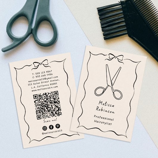 Moderner Friseur Beige Schere Kokette QR-Code Visitenkarte