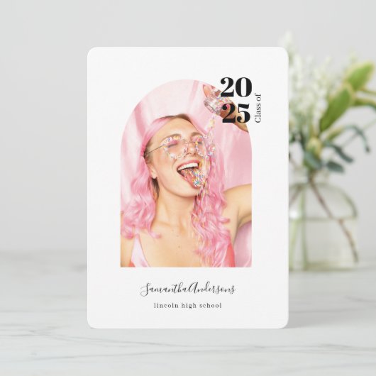 Moderner Fun Foto Abschluss Einladung (Stehend Vorderseite)