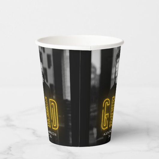 Moderner Gelber Neonenon-Abschluss Pappbecher (Rechts)