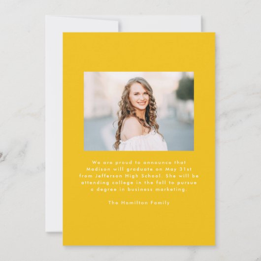 Moderner gelber Rahmen 2 Foto Abschluss Ankündigung (Rückseite)