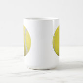 Moderner Gelber Tennisball Kaffeetasse (Mittel)