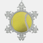 Moderner Gelber Tennisball mit Imitat Glitzer Line Schneeflocken Zinn-Ornament (Vorderseite)