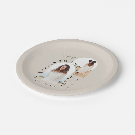 Moderner geometrischer Abschluss mit mehreren Foto Pappteller (Schrägansicht)