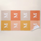 Moderner geometrischer monogramm Farbblock Strandtuch (Vorderseite)