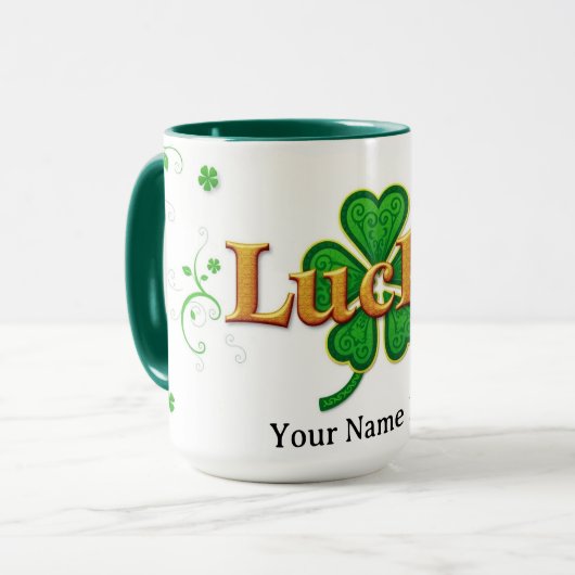 Moderner Glücks-Grün gemusterter Shamrock Tasse (Vorderseite Links)