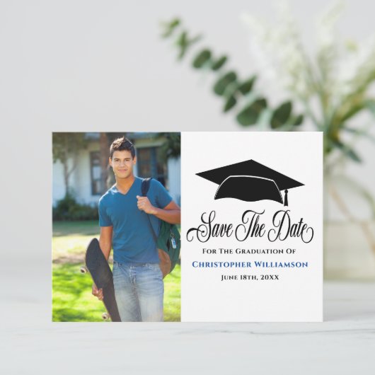 Moderner Grad Foto Abschluss Save The Date (Stehend Vorderseite)