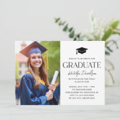 Moderner Graduate Foto Abschluss Einladung (Stehend Vorderseite)