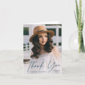 Moderner Graduate Navy Script Foto Abschluss Dankeskarte (Vorderseite)