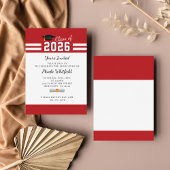 Moderner Graduate Red White Simple Abschluss Mitteilungskarte