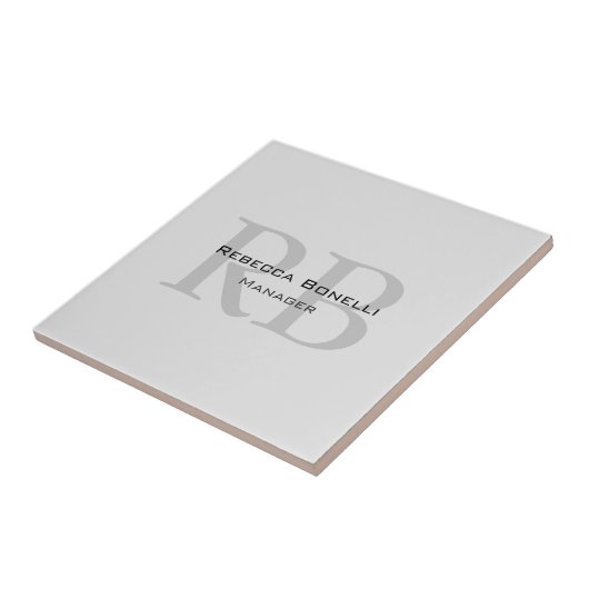 Moderner Gray Monogram Manager Add Name Initials h Fliese (Seite)