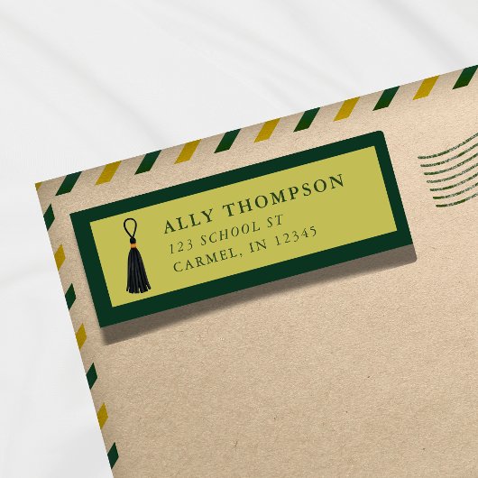 Moderner grüner Abschlusskappen-Quast