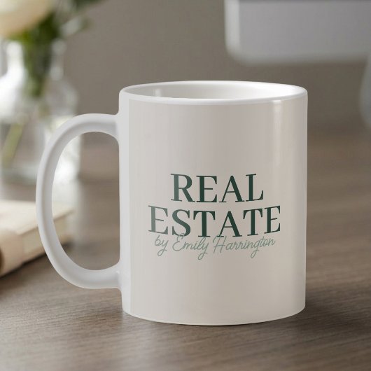 Moderner grüner Immobilienmakler Kaffeetasse