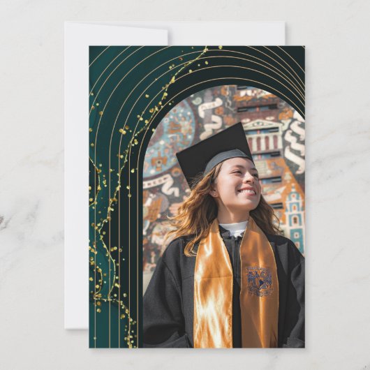 Moderner grüner Smaragdgrüner Abschluss Einladung (Rückseite)