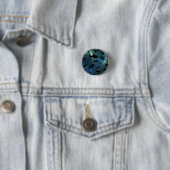 Moderner Hai-Kiefer unter der Meergalaxie Button (Beispiel)