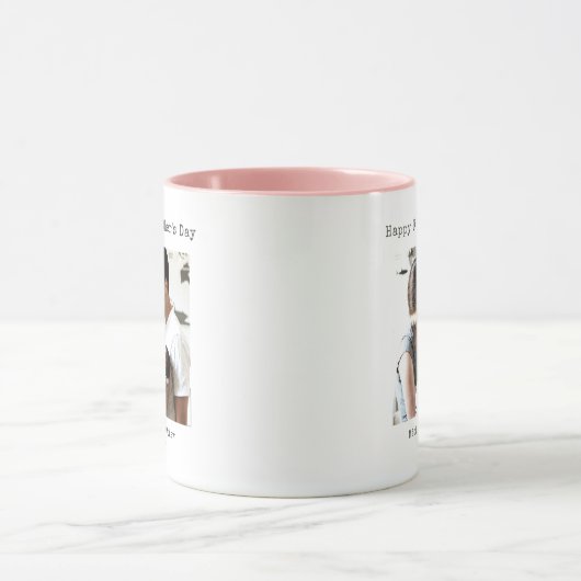 Moderner Happy First Mothers Day Schreibmaschine K Tasse (Zentrum)