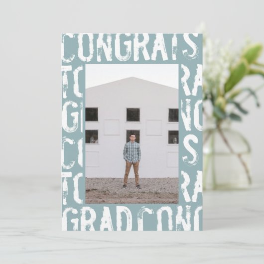 Moderner, hellblauer, schlichter Foto Abschluss Einladung (Stehend Vorderseite)