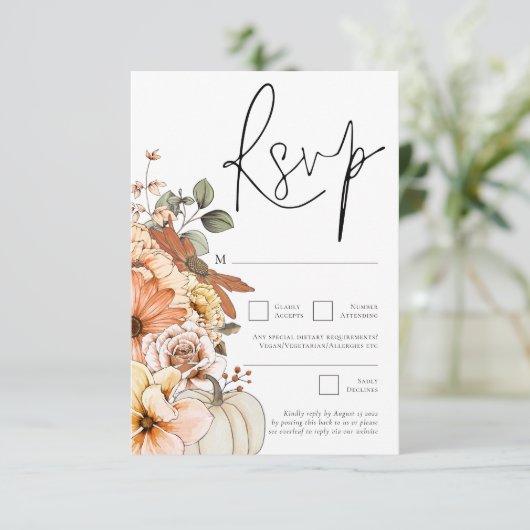 Moderner Herbst Florals Pumpkin QR Code RSVP Karte (Stehend Vorderseite)