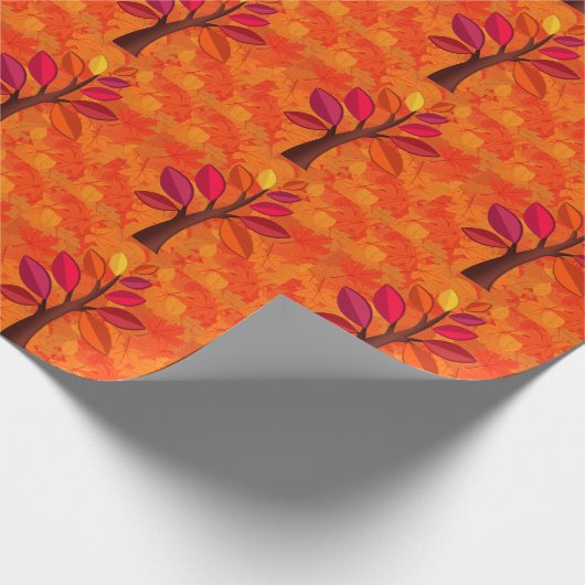Moderner Herbst mit rosa und orangefarbenen Bäumen Geschenkpapier (Ecke)