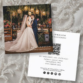 Moderner Hochzeitfotograf QR Code Social Media Quadratische Visitenkarte