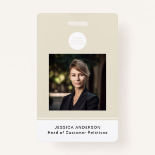 Moderner ID Card Beige Minimal Logo Foto QR Code Ausweis